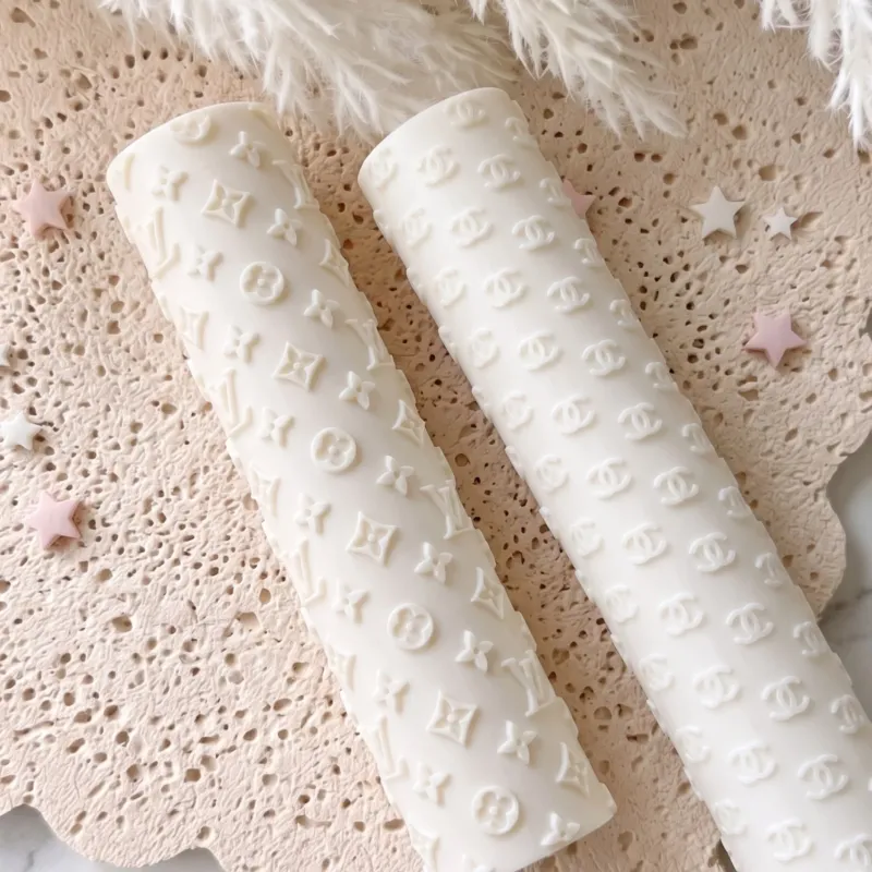 decorative-pattern-embossing-rolling-pin (3) Fashion Logo Embossing Rolling Pin | Fondant Icing Cake Decorating Roller