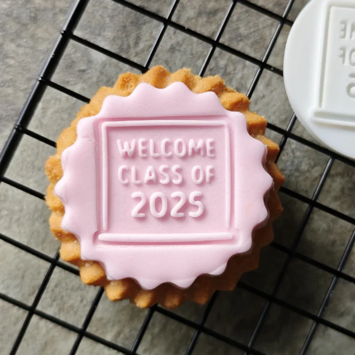 Welcome Class of 2026 Cookie Cutter & Embosser Set