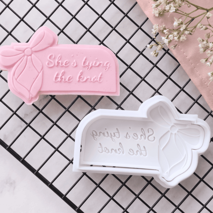 She's Tying the Knot Bow Plaque Cookie Stamp Set