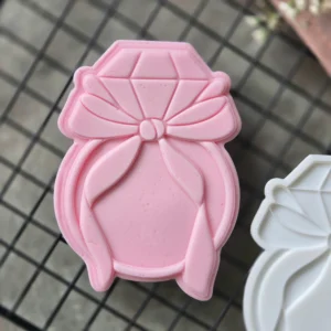 Big Bow Plaque Cookie Cutter & Embosser Set