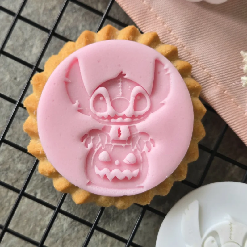20250902_142329 Stitch Halloween Fondant Embosser | Cute Monster with Pumpkin Cookie Stamp | Round Cutter Option, UK