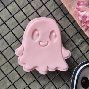 Cute Smiling Ghost Cookie Cutter & Embosser Set