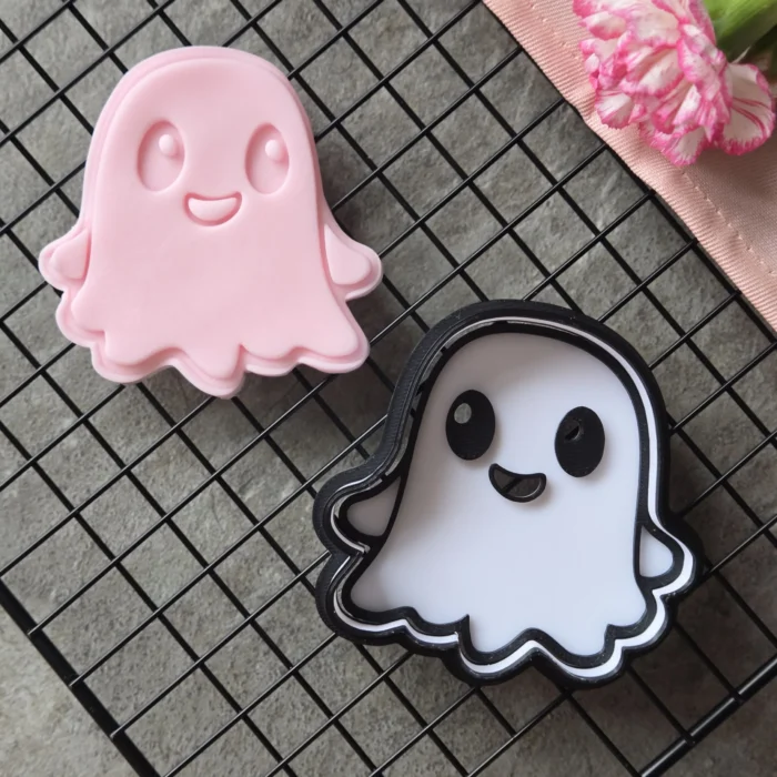 Cute Ghost Halloween Cookie Cutter & Stamp Set