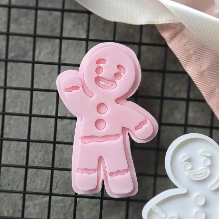 Gingerbread Man Waving Cookie Cutter & Fondant Embosser