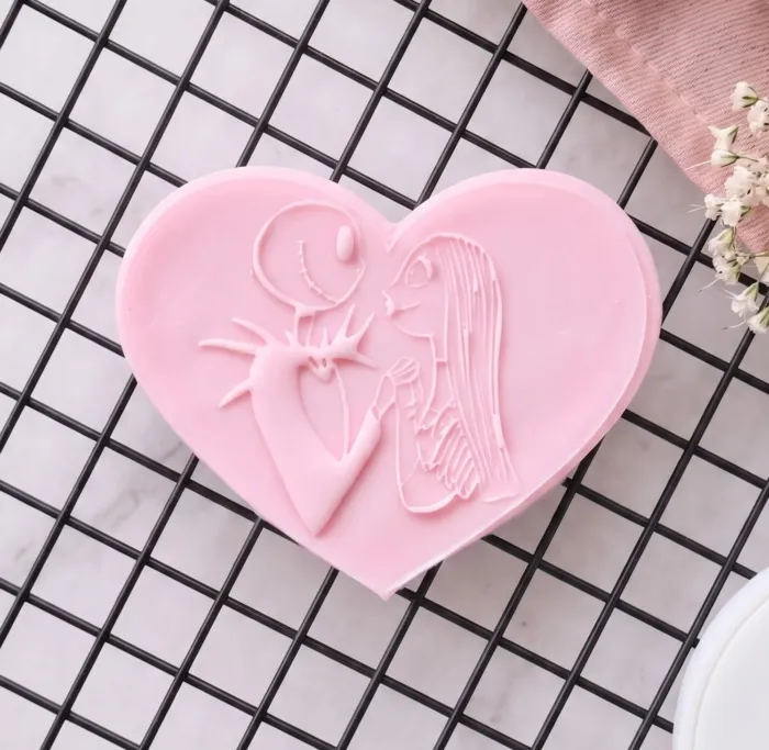 Gothic Romance (2) Spooky Lovers Heart Cookie Cutter & Embosser Set