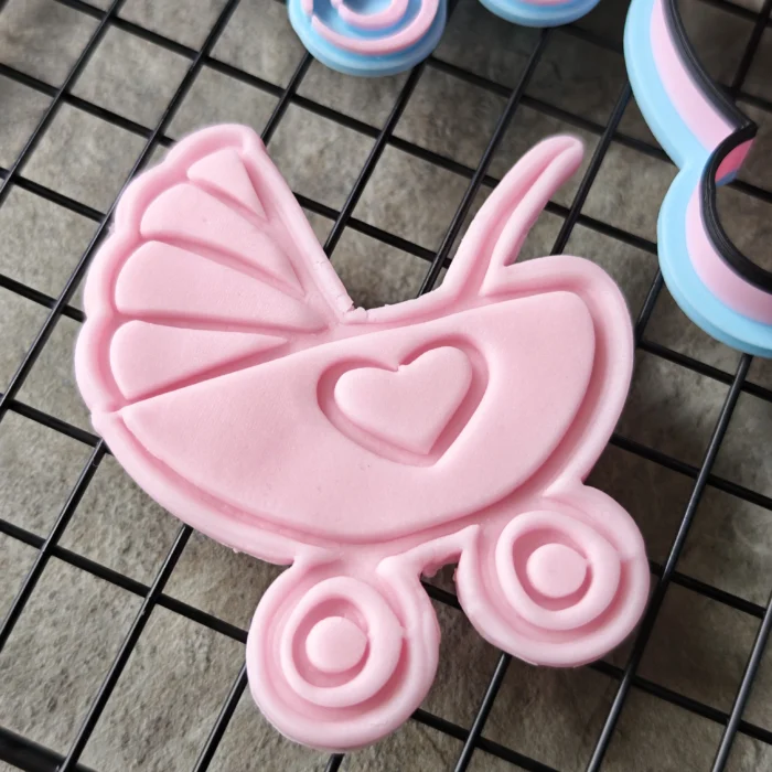 Teddy Bear Cookie Cutter & Fondant Embosser | Textured Baby Biscuit